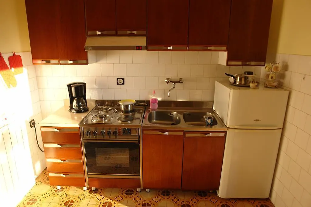 Apartments Benito Pjescana Uvala
